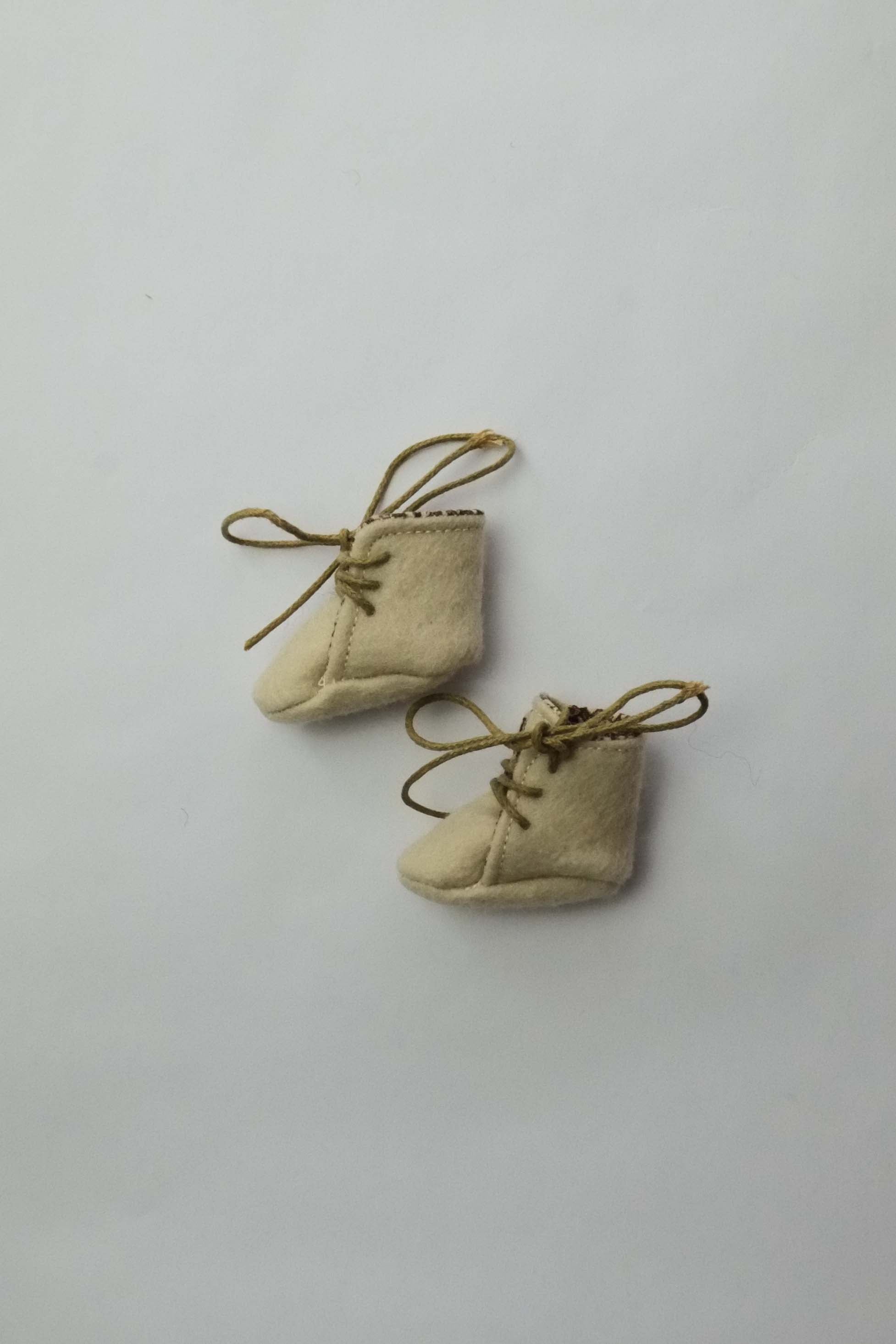 Doll Boots | Tan Wool w/ Brown Floral