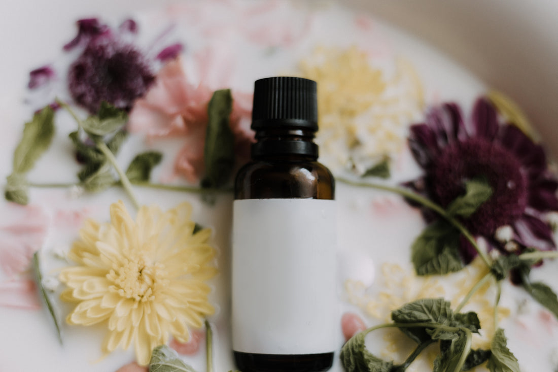 Oil Profiles | Jojoba, Sweet Almond, Tamanu