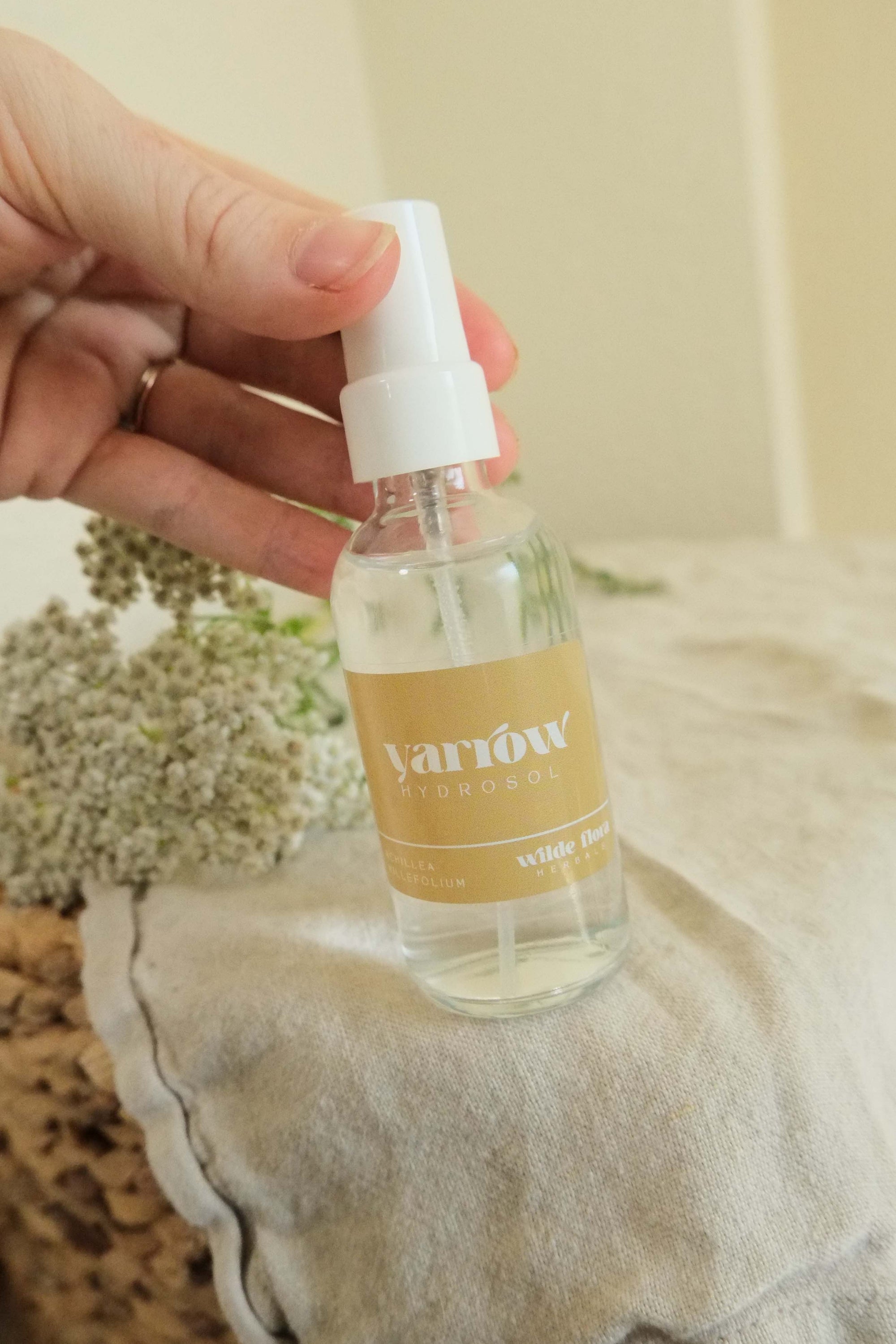 Yarrow Hydrosol | Herbal Skin Mist