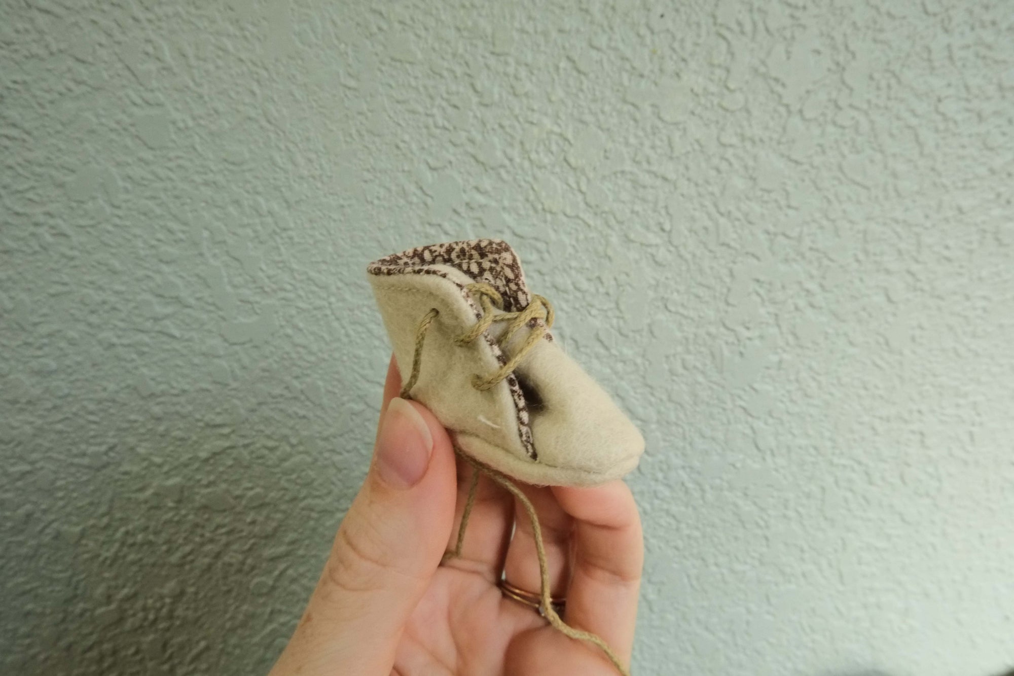 Doll Boots | Tan Wool w/ Brown Floral