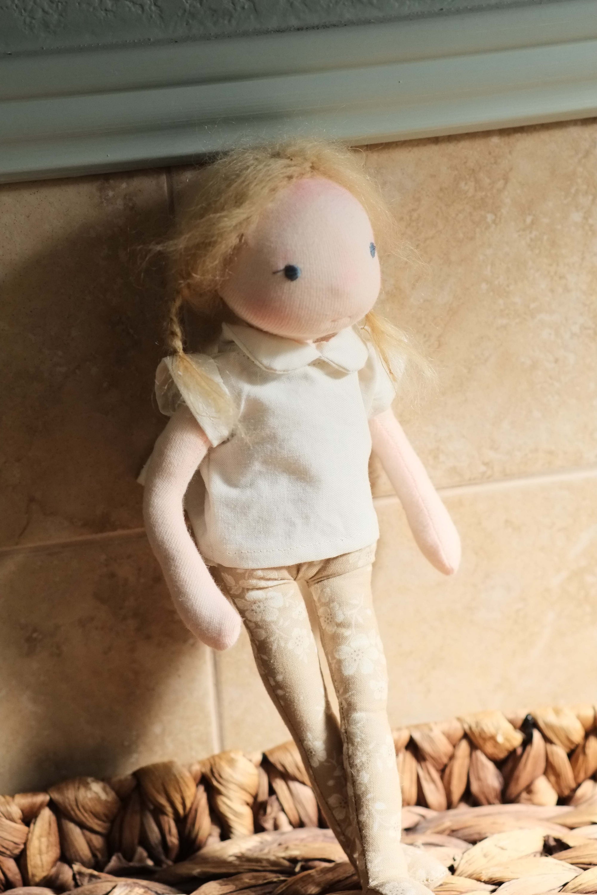 Doll Shirt | White Collared Blouse
