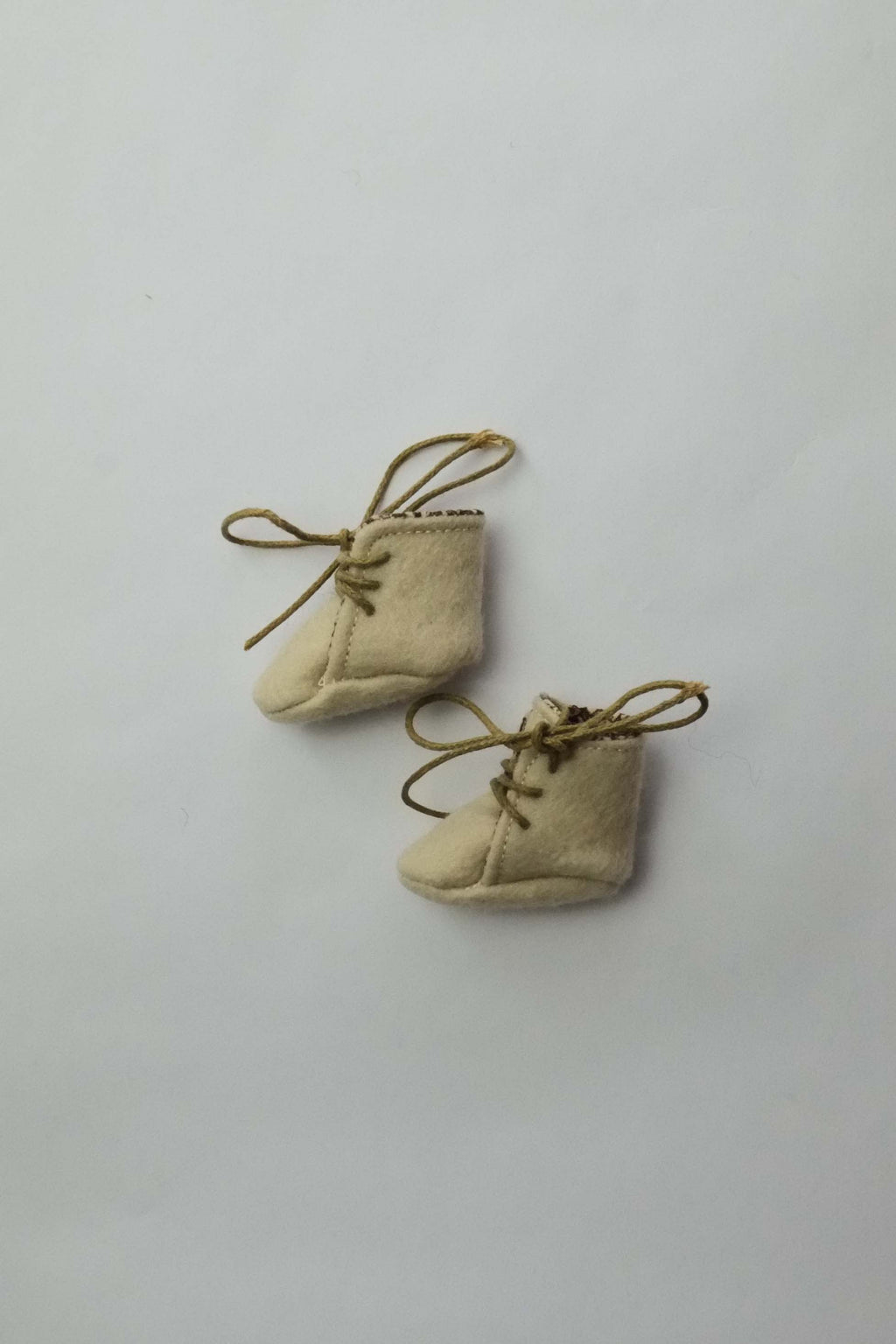 Doll Boots | Tan Wool w/ Brown Floral